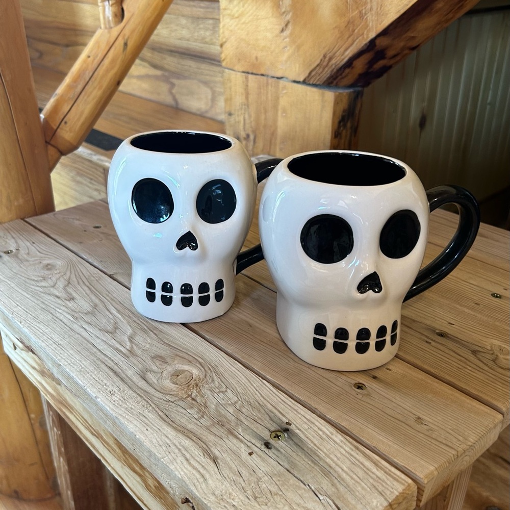 Two Skull Design Ceramic Mugs - Black and White Halloween Gothic